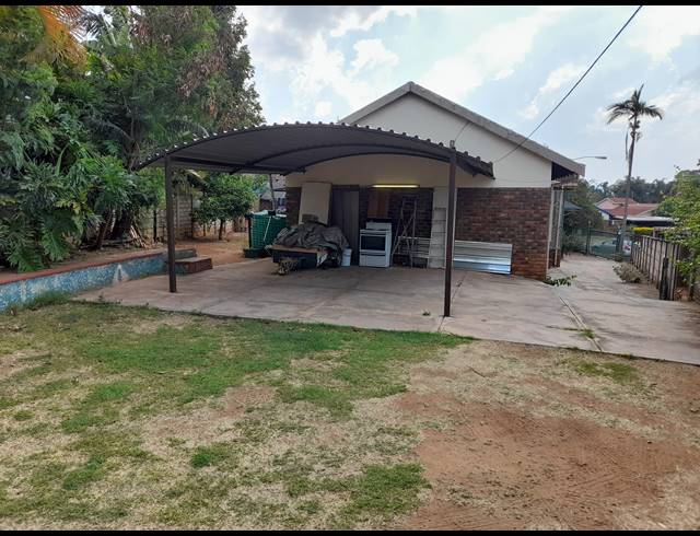 4 BEDROOM HOUSE FOR SALE IN CLAREMONT